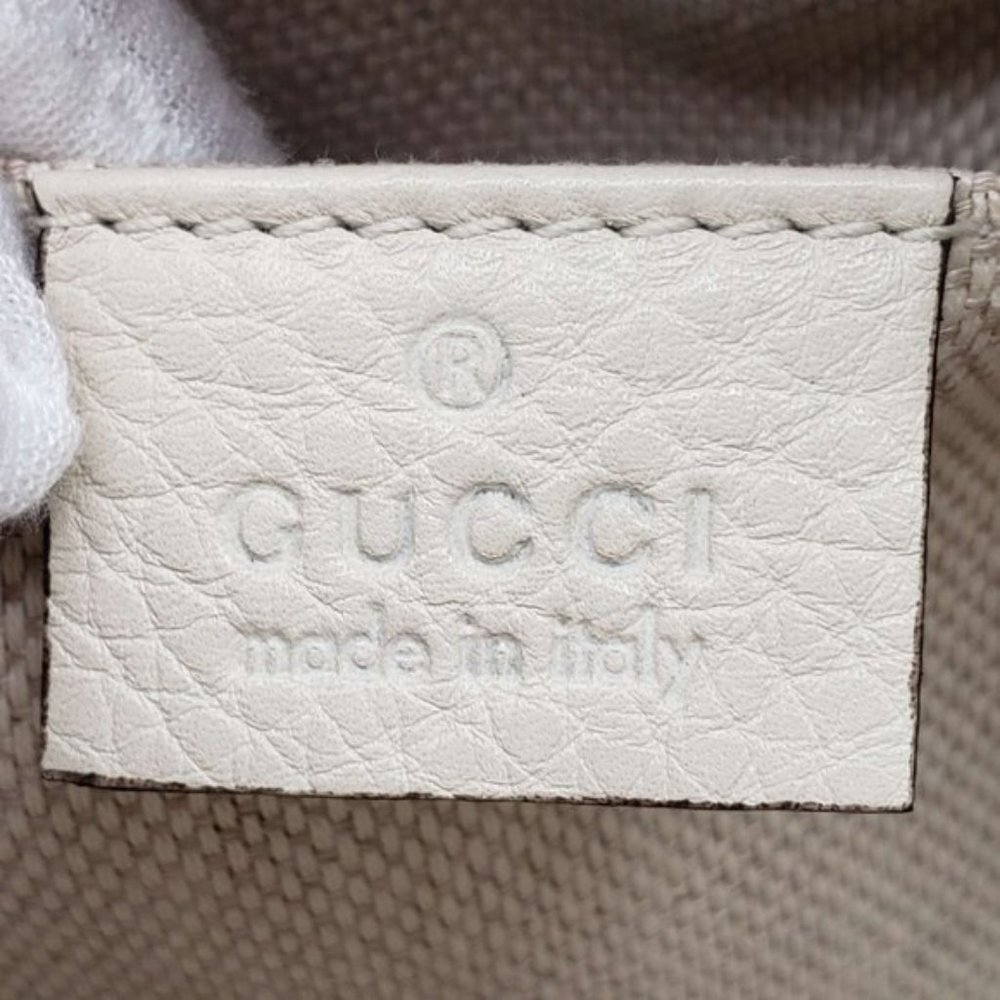 Gucci Disco Soho Camera Leather Crossbody Bag - Picture 13 of 16